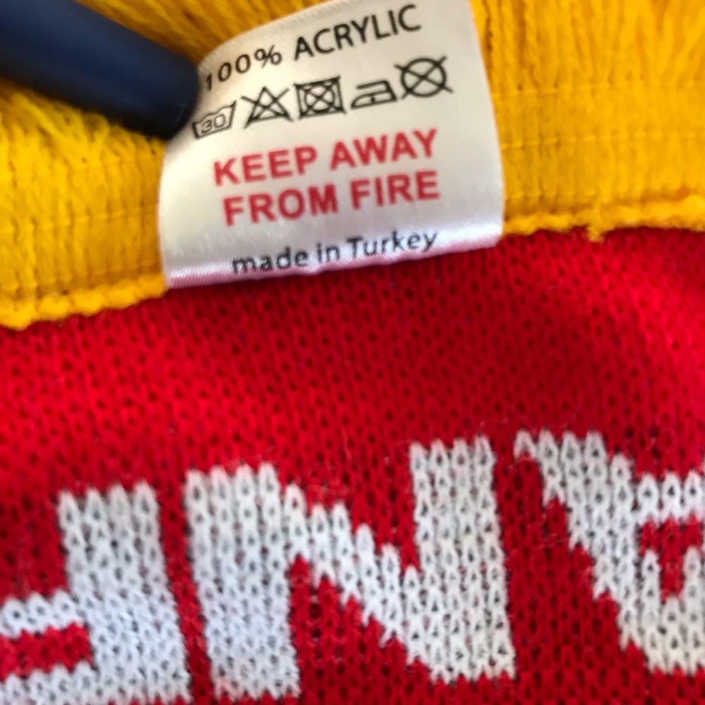 Liverpool FC 'This Is Anfield' Red & Yellow Scarf - Picture 4 of 11